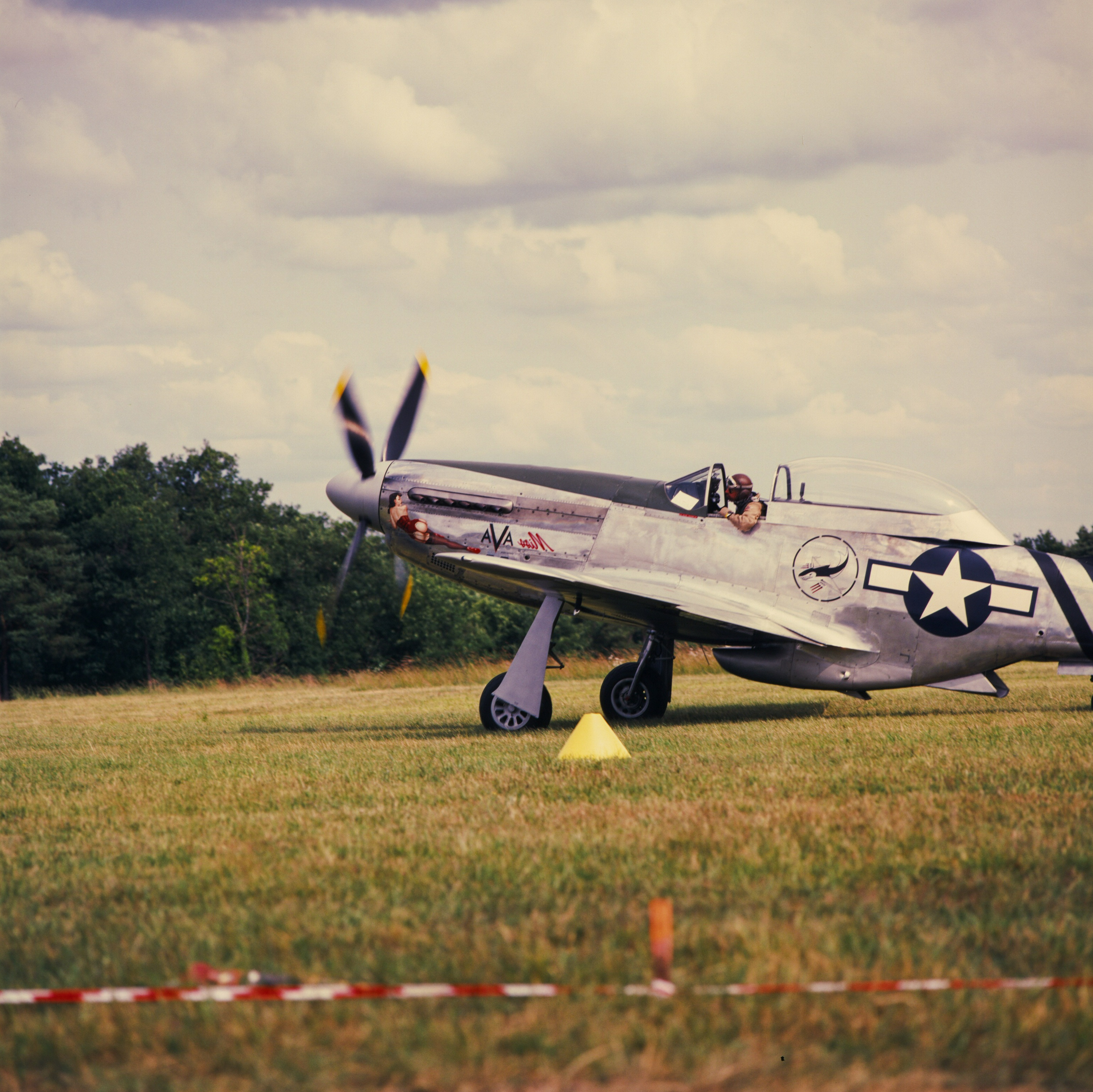 La Ferté-Alais - Le Temps des Hélices 2025 - Image 29